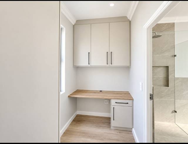 4 BEDROOM FREESTANDING FOR SALE IN SANDOWN